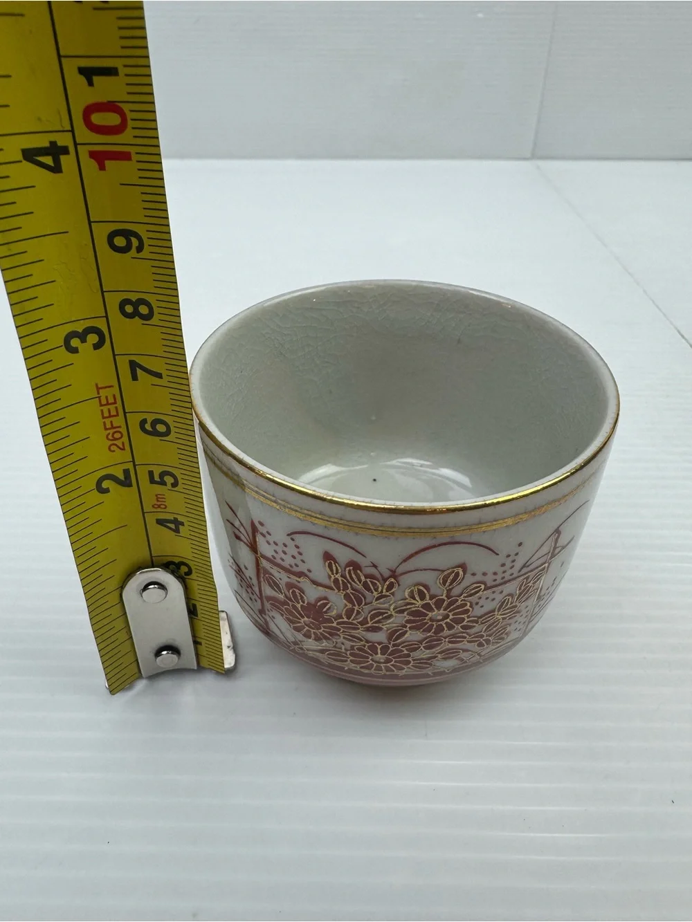 VTG Japanese Satsuma Sake Tea Cups Set Of 5 Red Gold Floral Crackle Glaze Marked